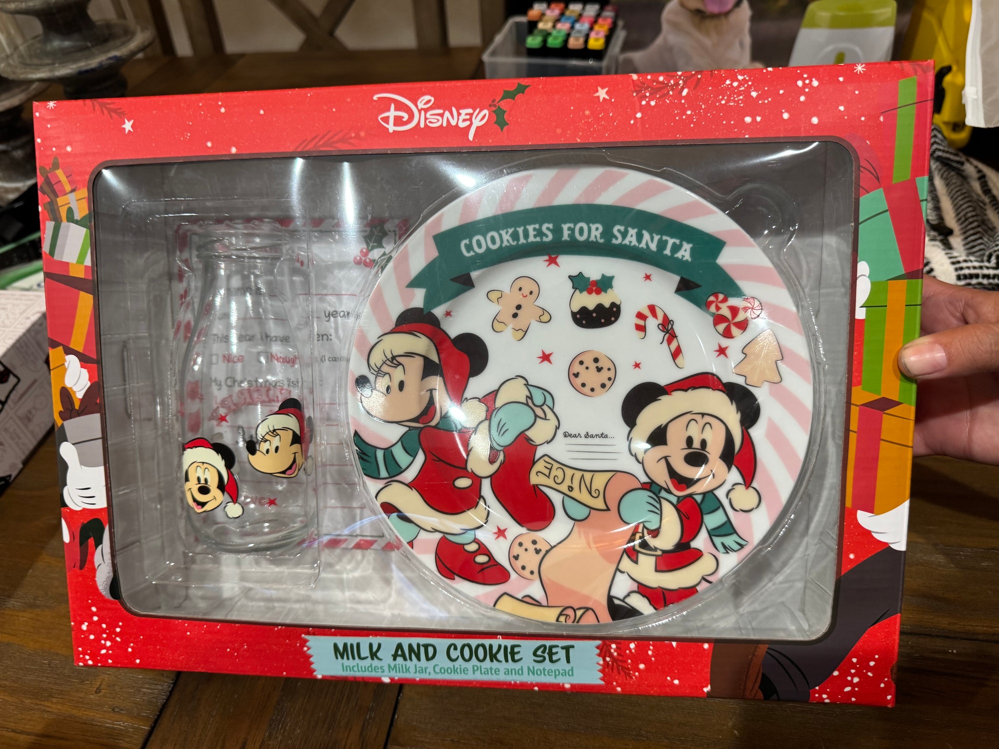Mickey and Minnie milk and cookies set