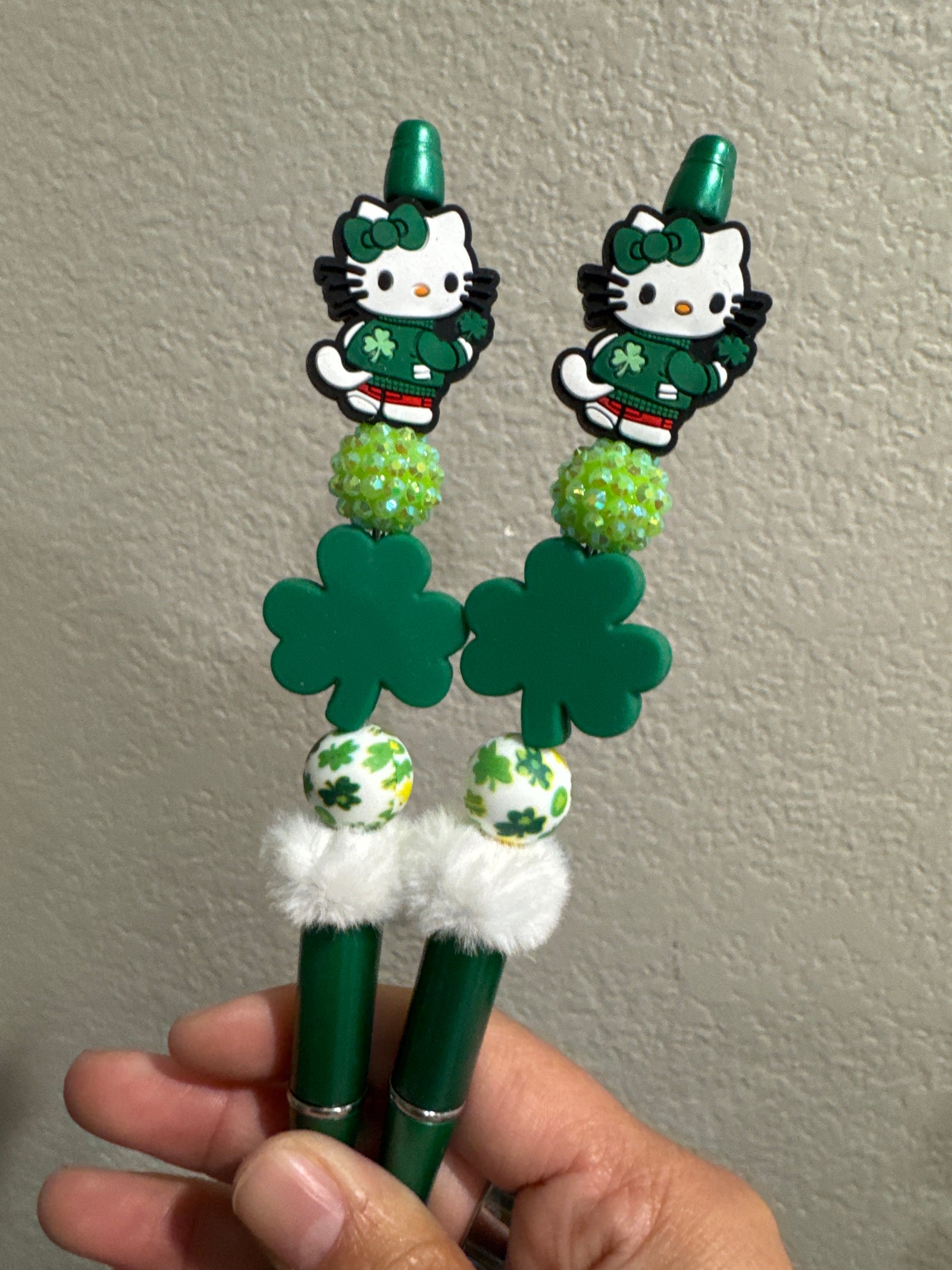 Hello Kitty, St. Patrick’s Day pen