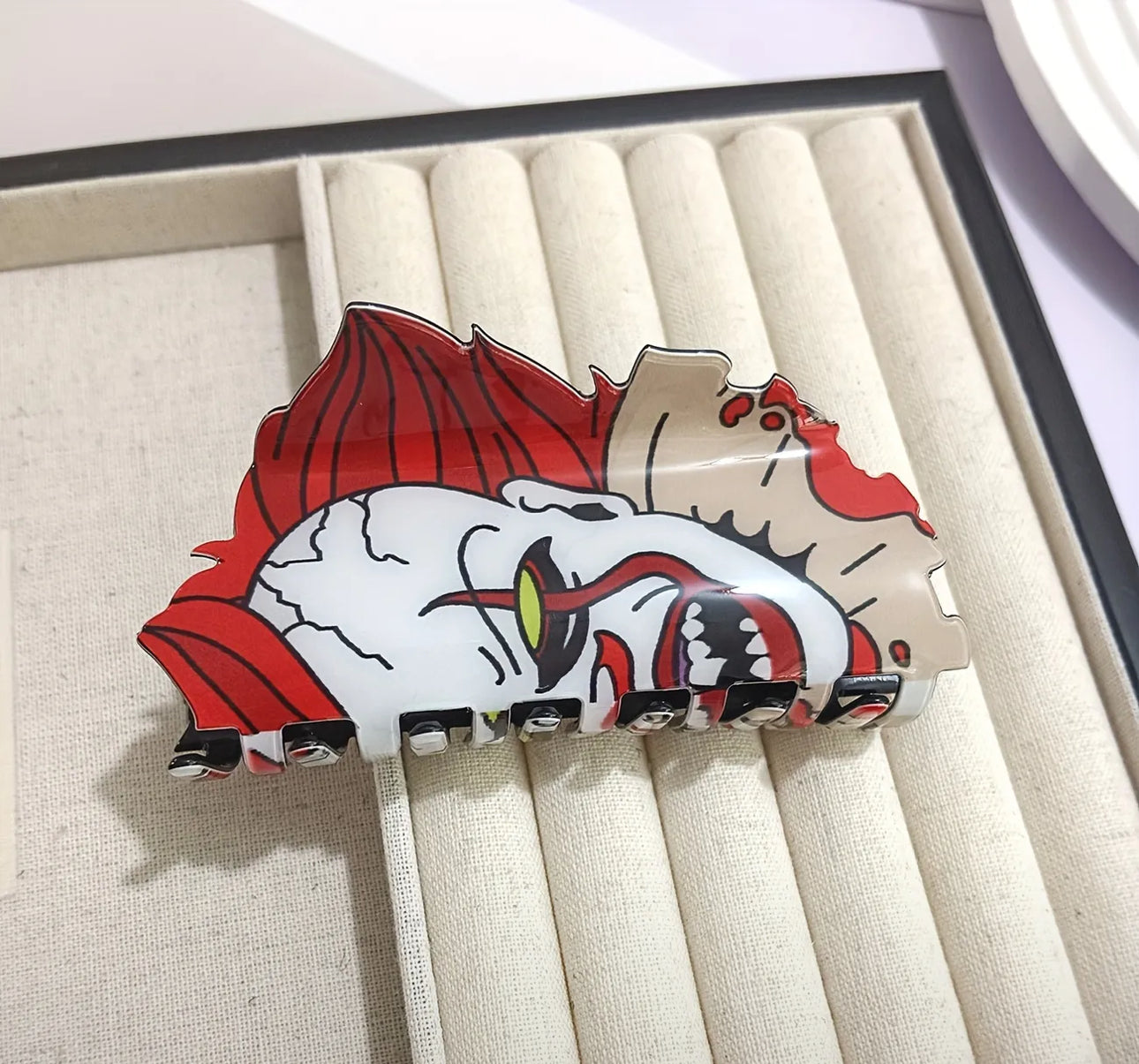 Pennywise - Claw Clip