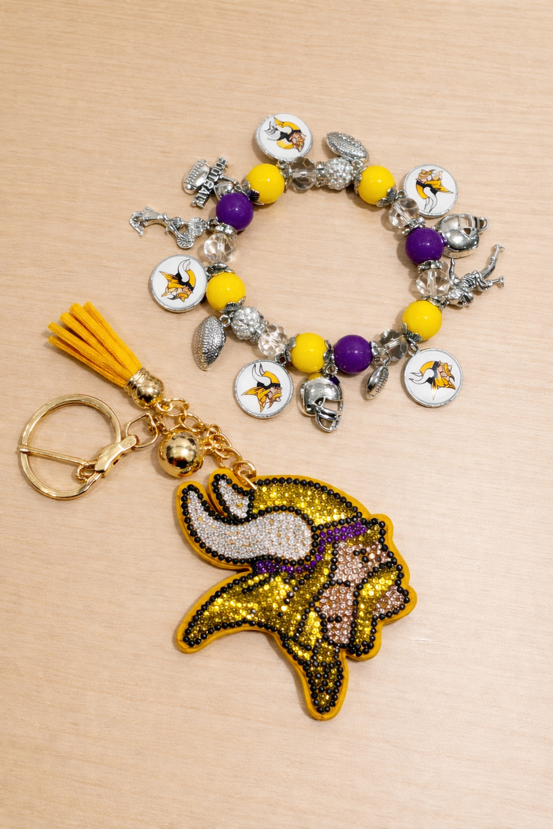 Vickings - Charm Bracelet & Rhinestone Bag Charm